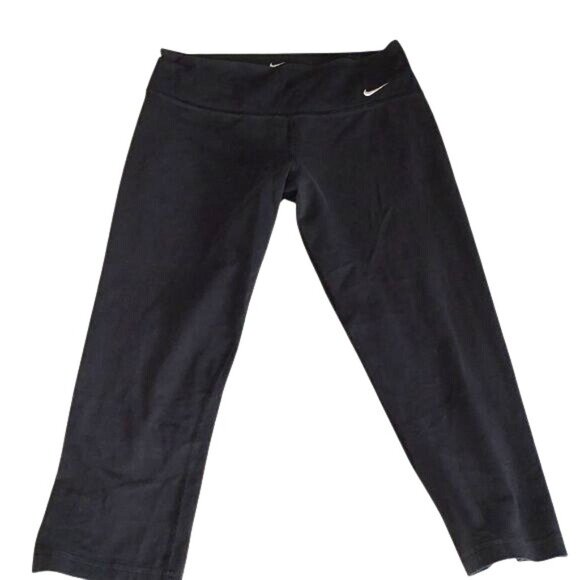 Nike Dri-Fit Black Cropped Leggings S Moisture-Wicking Stretch Athletic Pants - Picture 1 of 7